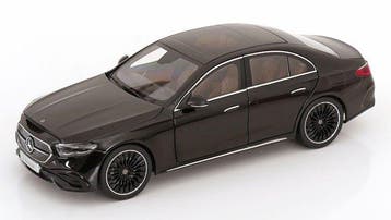 I-Scale 1:18 - Modelauto - Mercedes-Benz E-Klasse W214 –, Nieuw
