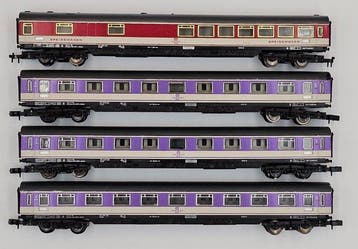 Arnold N - 3215, 3216 - Modeltrein personenwagonset (4) -, Hobby en Vrije tijd, Nieuw