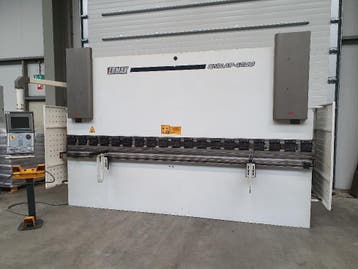 Ermaksan | CNC AP 4100 200 | 4100 200 | 2006 | Kantbank