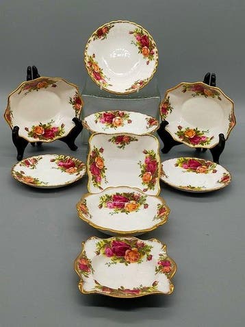 Eetservies - Royal Albert Old Country Roses Porzellan, Antiek en Kunst