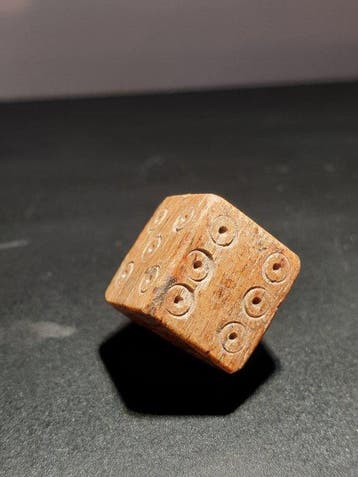 Oud-Romeins Been Dice - 11 mm (Zonder minimumprijs)