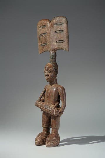 Een houten beeld - Yoruba - Nigeria (Zonder minimumprijs)