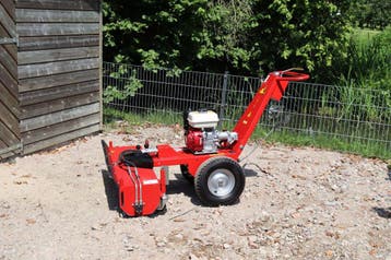 Veiling: Veegmachine GS Power Brush 1010 Benzine (Marge), Zakelijke goederen, Machines en Bouw | Onderhoud en Reiniging, Ophalen