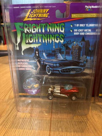 Johnny Lightning verzamelautos Frightning Lightning set, Ophalen of Verzenden, Nieuw, Pop, Beeldje of Miniatuur