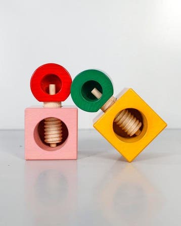 Alessi - Ettore Sottsass - Notenkraker - Twergi ES20 -, Antiek en Kunst