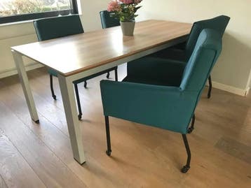 Set van 4 leren eetkamerstoelen - met armleuning en, Huis en Inrichting, Stoelen, Ophalen of Verzenden, Nieuw, Leer