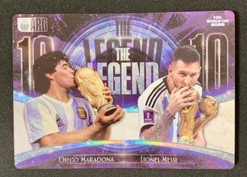 2026 Panini FIFA World Cup 2026 Diego Maradona, Lionel Messi, Nieuw