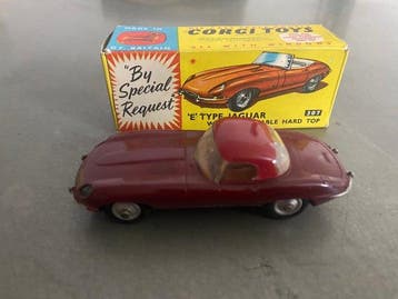 Corgi - Modelauto - Corgi Toys 307 E Type Jaguar with, Nieuw