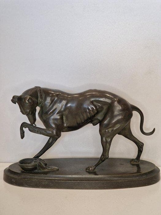sculptuur, Injured Greyhound - 19 cm - Brons, Antiek en Kunst, Antiek | Keramiek en Aardewerk