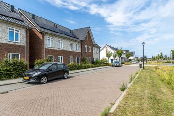 Te huur: Huis Antoon van Wijngaardenweg in Culemborg, Culemborg, Gelderland