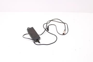 Oplader | 4-pins | Li-ion | 24v | 2.0A | ion modellen, Gebruikt