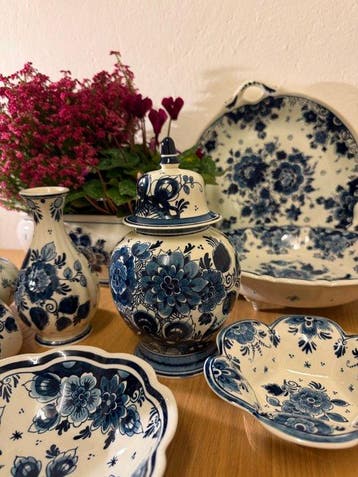 Tafelservies (10) - Aardewerk - Handwerk, Holland