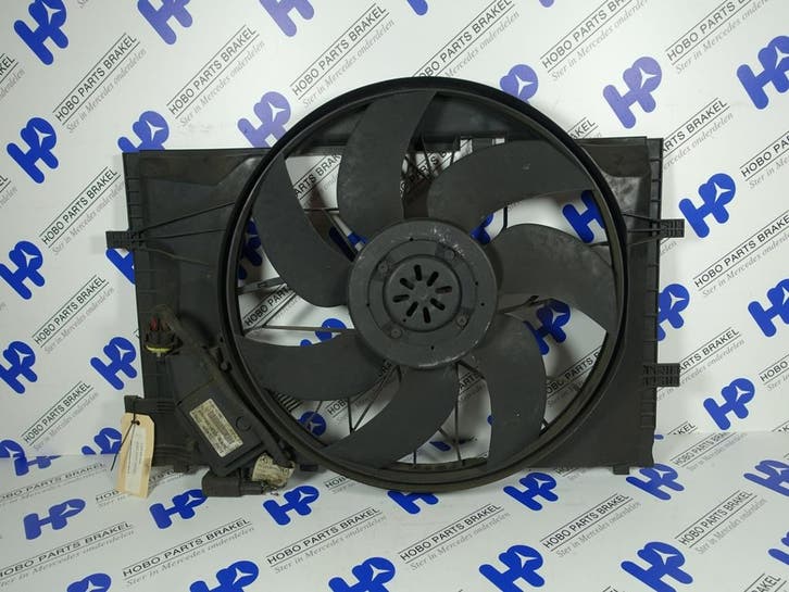 Koelventilator A 203 500 0293 o.a: CLK-klasse w209, Auto-onderdelen, Airco en Verwarming, Gebruikt, 3 maanden garantie, Mercedes-Benz