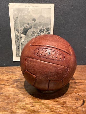 Vintage style Soccer ball - pallone da calcio -balón de, Nieuw