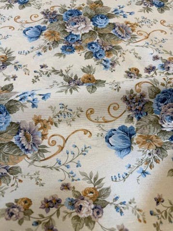 Decoratieve stof met een romantische en klassieke