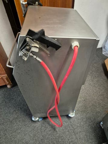 Online veiling Jelly 2000 Bakon gelei spuitmachine, Gebruikt, Bakkerij en Slagerij