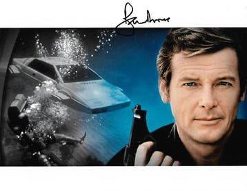 Roger Moore - Autographed Photo The Spy Who Loved Me James, Verzamelen, Nieuw