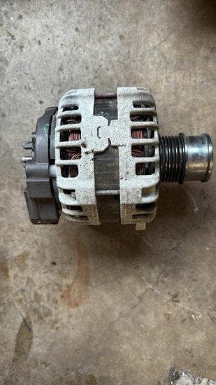 Polo Golf seat Dynamo 04C903023L 140a, Auto-onderdelen, Nieuw