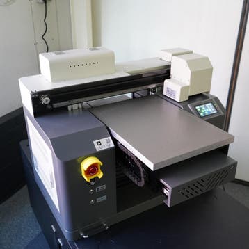 A3+ Watergekoelde UV-printer (printoppervlakte 35x50 cm), Nieuw
