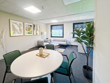 Kantoorruimte in Regus Amsterdamse Bos, Verzenden