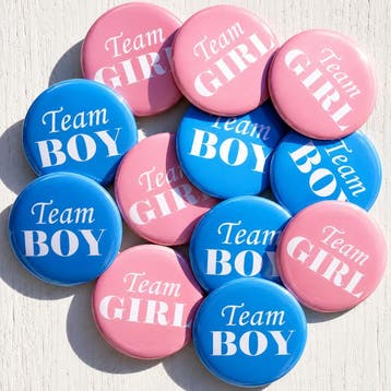Set met 1 cap Mom licht roze en en 1 cap Dad licht blauw, Ophalen of Verzenden, Nieuw, Versiering, Geboorte of Huwelijk