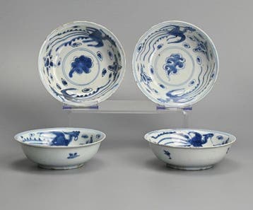 Schotel (4) - Chinese Ko-Sometsuke porcelain blue and white, Antiek en Kunst