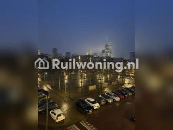 Ruime flat in Rotterdam voor Amsterdam, Huizen en Kamers, Woningruil, Amsterdam
