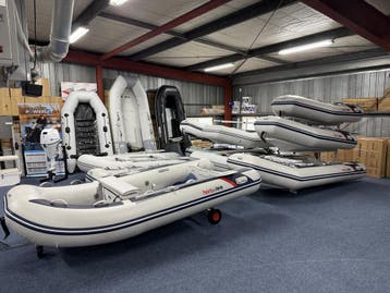 “  Honda Honwave T32 IE3 rubberboot met hogedruk luchtvloer, Watersport en Boten, Rubberboten, Ophalen of Verzenden, Nieuw, Overige brandstoffen