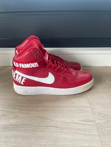 Nike X Supreme - Sneakers - Maat: EU 47.5, Nieuw