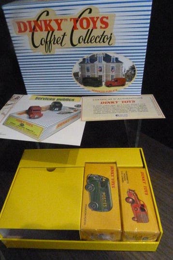 Dinky Toys, Atlas 1:43 - Modelauto (2) - Peugeot D3A Fourgon, Nieuw