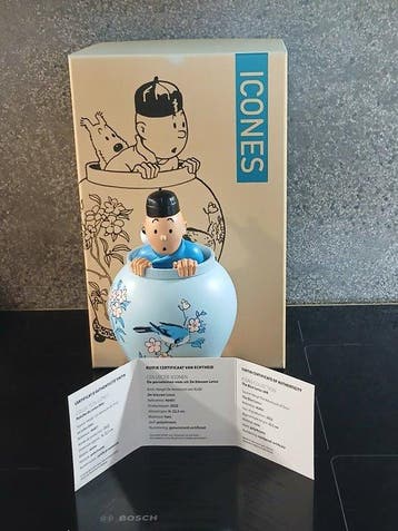 Moulinsart - Beeldje - 46401 - De blauwe lotus - Kuifje en, Nieuw