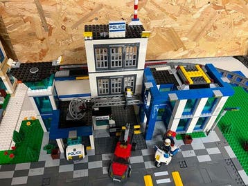 Lego Set - 60047 - City - Police Station, Nieuw