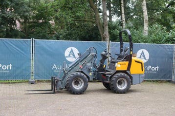 Veiling: Kniklader Giant V452T Diesel 33kW 2012, Ophalen, Wiellader of Shovel