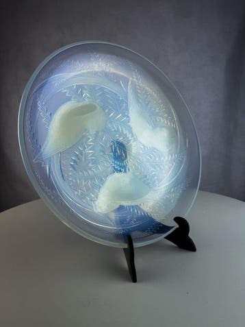Pierre d’Avesn - Tafelmiddenstuk - Opaline glas