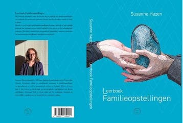 9789083494401 Leerboek familieopstellingen, Boeken, Verzenden, Nieuw, Susanne Hazen