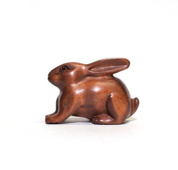 Netsuke van een konijn - Buxushout - Japan - Meiji periode