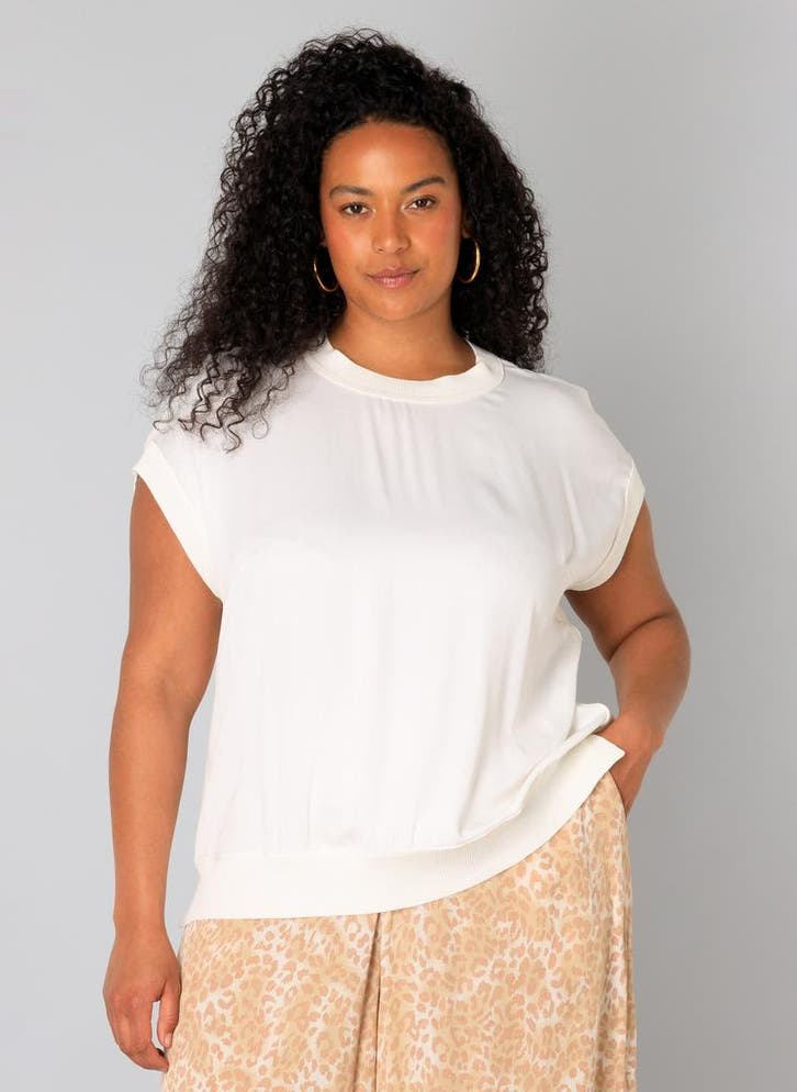 YESTA shirt Urania Maat:, Kleding | Dames, T-shirts, Overige kleuren, Nieuw, Verzenden
