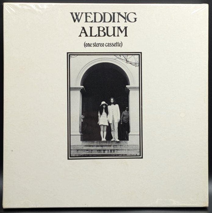 John Lennon, Yoko Ono - Wedding Album - Sealed box set with, Cd's en Dvd's, Vinyl Singles