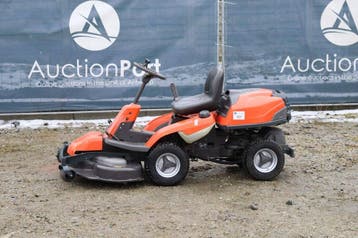 Veiling: Zitmaaier Husqvarna R320 AWD Benzine 10.2kW 2018, Tuin en Terras, Zitmaaiers, Ophalen, Gebruikt, Husqvarna