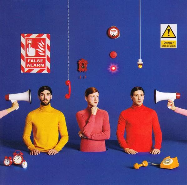 cd - Two Door Cinema Club - False Alarm, Cd's en Dvd's, Cd's | Rock, Nieuw in verpakking, Verzenden