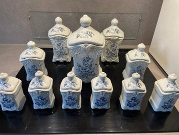 Delfts Hand Made - Eetservies (11) - Porselein