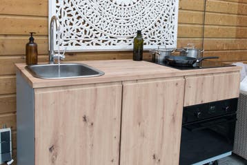 Huur een Mobiele Keuken! - Bij keukenrenovatie - noodkeuken