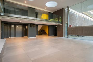 Te huur: Appartement Arthur van Schendelplein in Delft, Appartement, Delft, Zuid-Holland