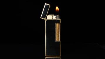 Dunhill - Lacquer Pattern Rollagas Lighter - Aansteker -, Nieuw
