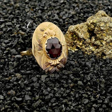 Vintage gouden ring met granaat, 18 tot 19, Gebruikt, Ophalen of Verzenden, Met edelsteen