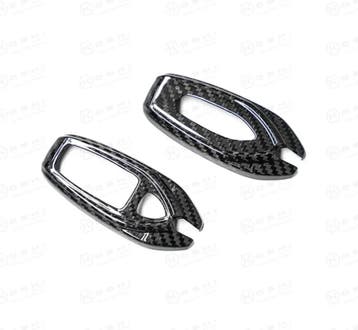 Dit betreft een Lamborghini Revuelto carbon sleutel case, Verzenden