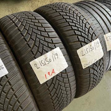 2 x Bridgestone Blizzak LM-005 215-50-19 Winterbanden 8,5mm, 19 inch, Band(en), Personenwagen, Gebruikt