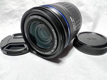 Olympus ZUIKO DIGITAL ED 40-150mm f/4-5.6 Four Thirds Lens, Nieuw