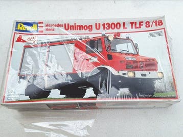 Revell 1:24 - Model vrachtwagen - Mercedes Unimog U1300L, Nieuw