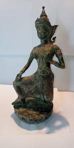 Monumentale antike Thepanom-/Devata-Figur 5 kg. aus